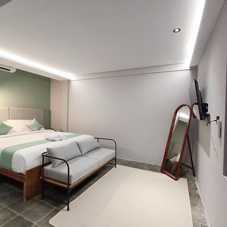 Fx Stay & Coffee Yogyakarta Ngoại thất bức ảnh