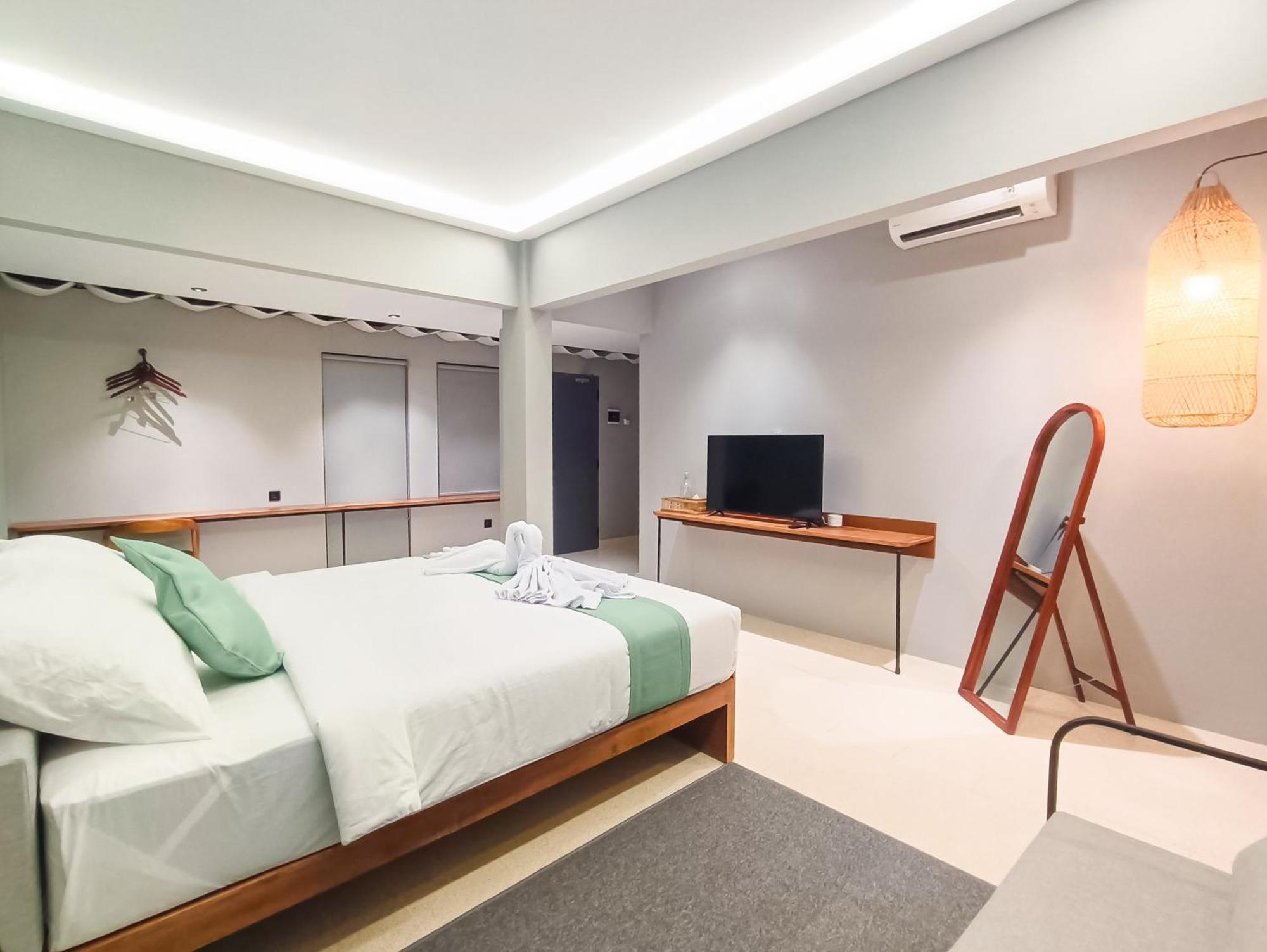 Fx Stay & Coffee Yogyakarta Ngoại thất bức ảnh